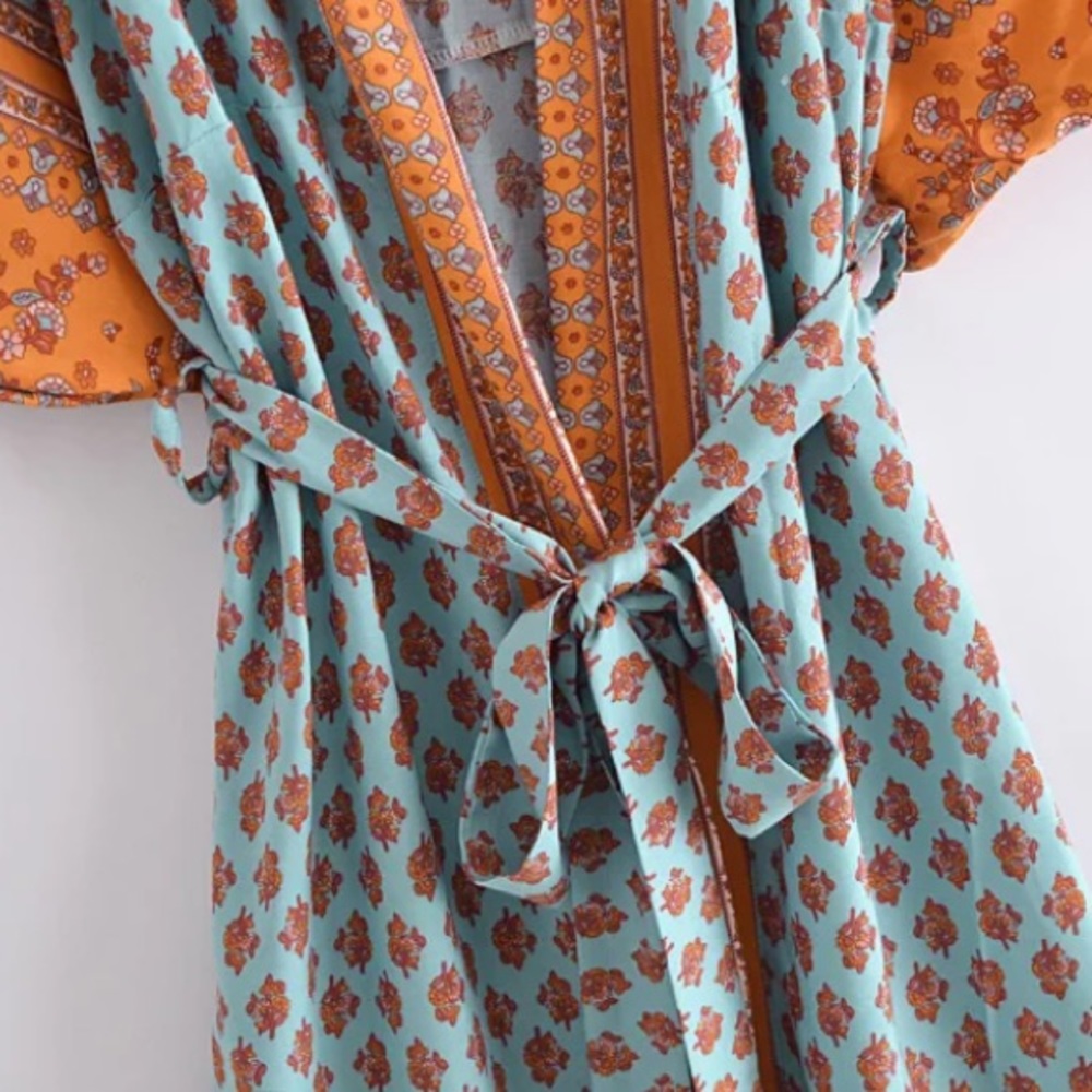 SOLD OUT Floral Ornate Bohemian Kimono - Picture 5 of 13